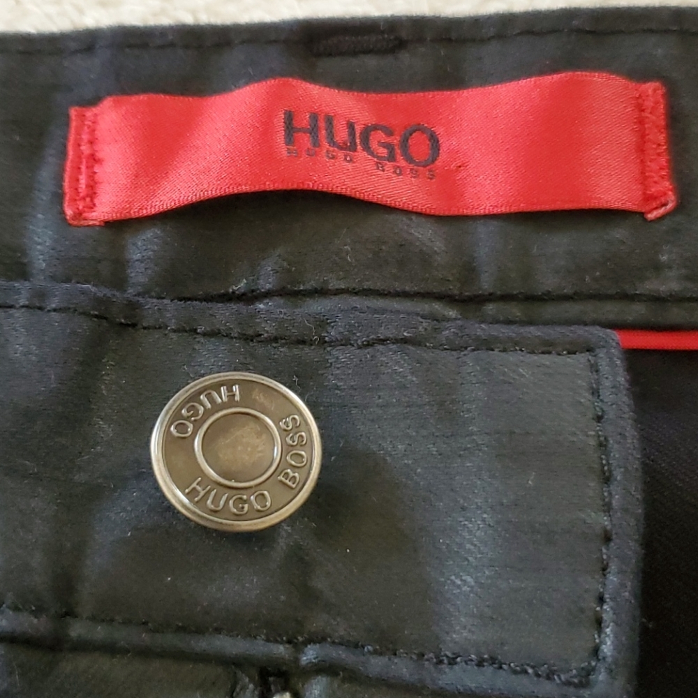 Hugo Boss - Picture 2 of 12